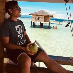 Meet your Posher, Kenny